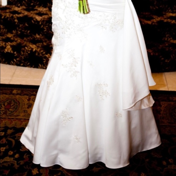 David’s Bridal size 14 wedding dress - Picture 11 of 11